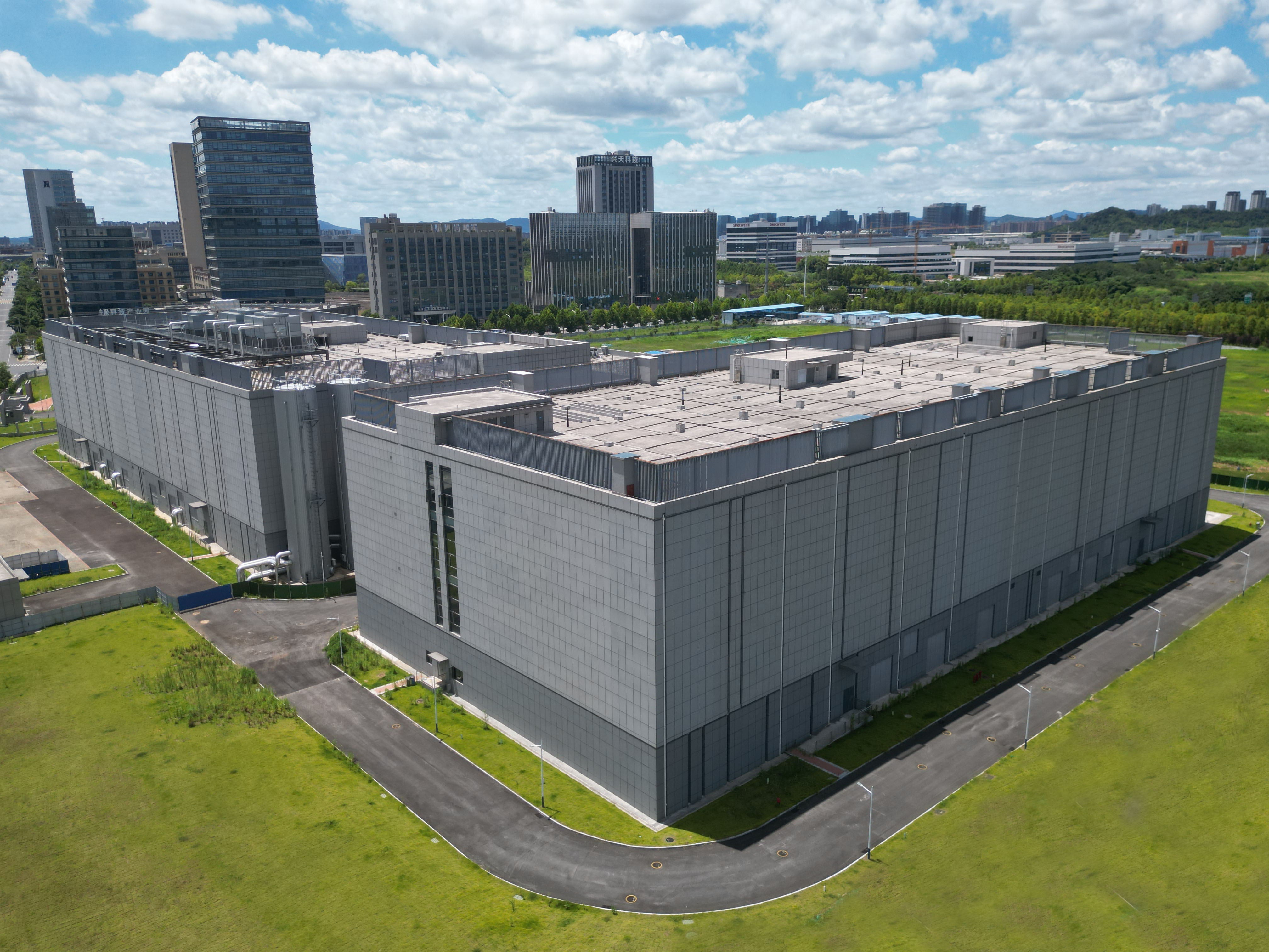 KRkIC1Roccu9SQfL3hTXM9bmd8sAlCRS3vK5oZ6y